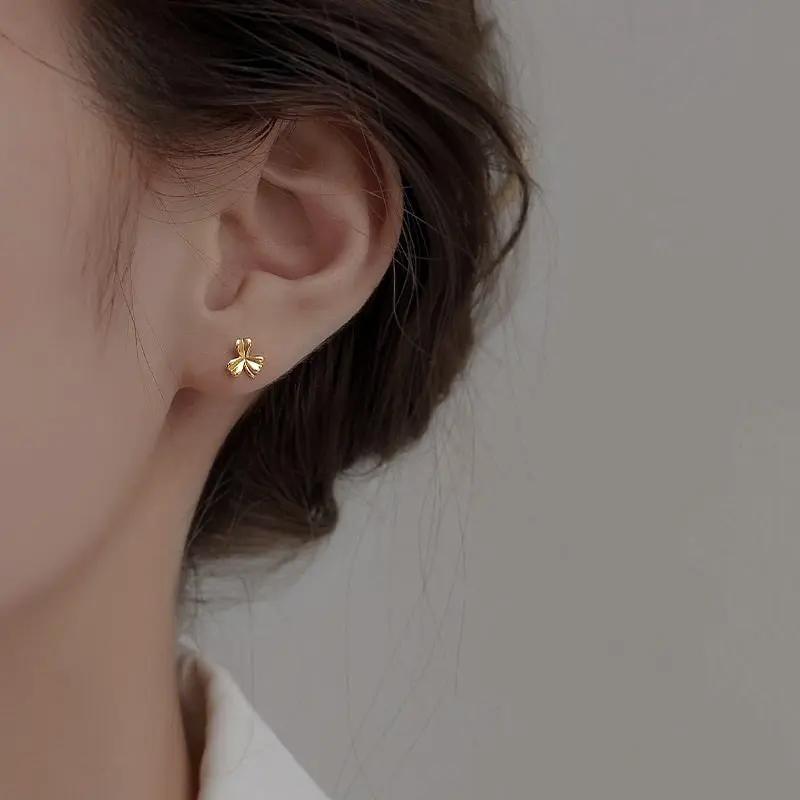 Mini gold clover stud earrings | Hair Your Lux
