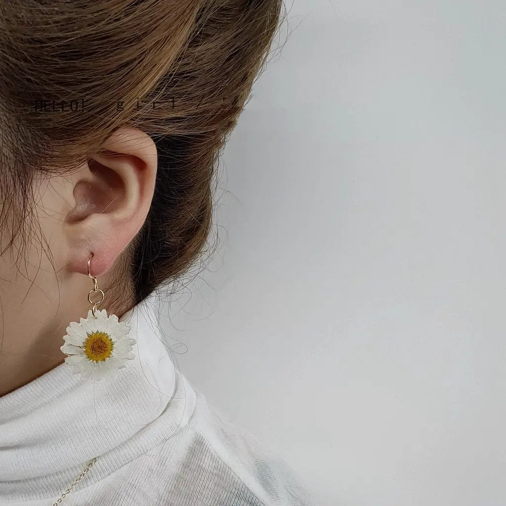 Real preserved daisy in clear resin drop earrings | Hair Your Lux