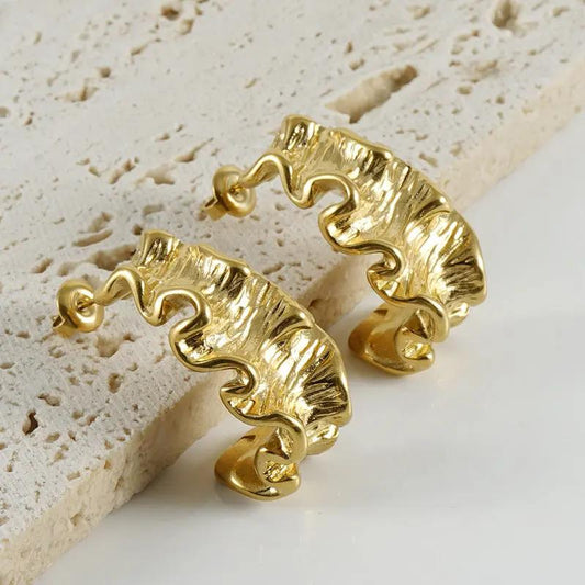 Ruffled gold wave hoop earrings | Hair Your Lux